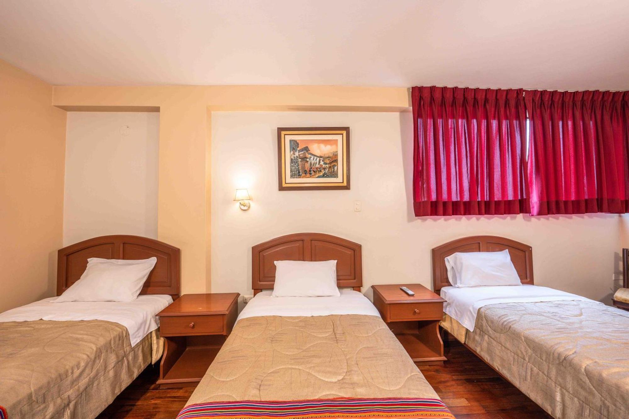 Hotel Manhattan Inn Airport Ліма Екстер'єр фото